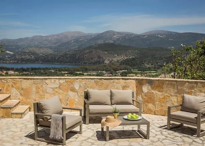 Semesterbostad Peaceful House With Great View - Marina Lakíthra